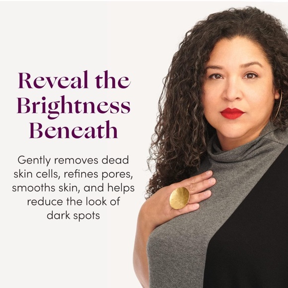 Womaness Brighten Up Face Exfoliating Toner & Dark Spot Treatment - Picture 8 of 11